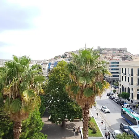Castle View 卡瓦拉